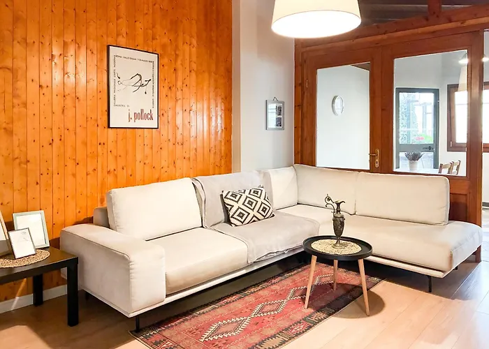 Experience At The New Bazaar Apartament Tirana