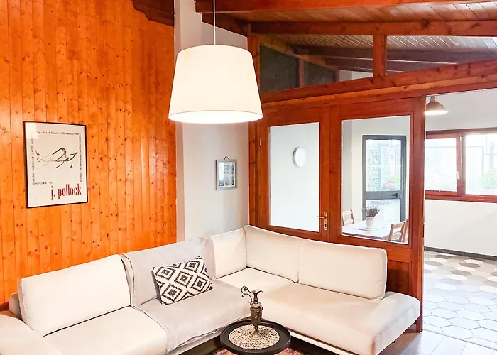 Experience At The New Bazaar * Tirana