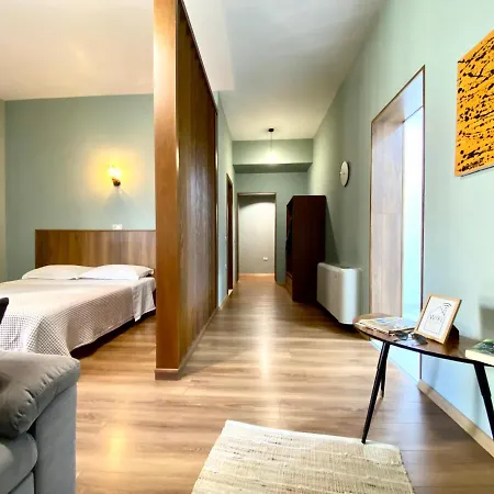 Experience At The New Bazaar Appartement