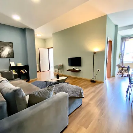 Experience At The New Bazaar