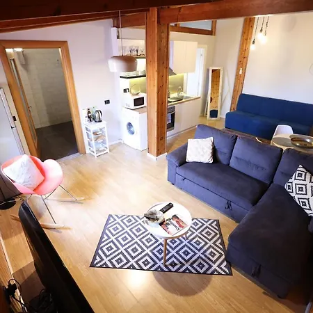 Experience At The New Bazaar *