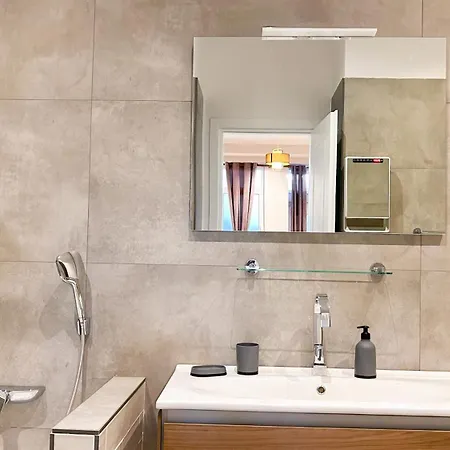Experience At The New Bazaar Apartamento