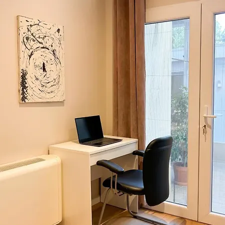 Experience At The New Bazaar Apartamento Tirana