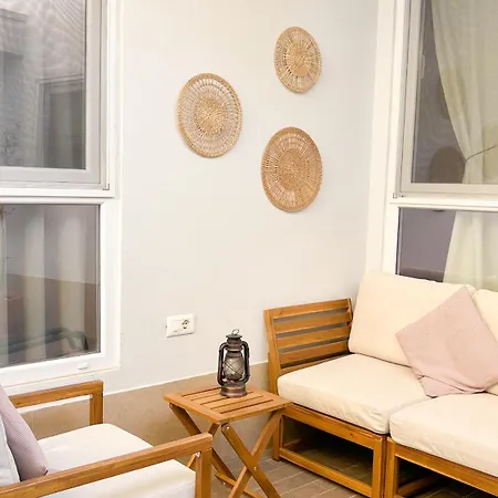 Experience At The New Bazaar Apartamento Tirana