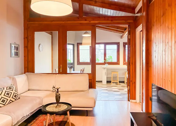 Experience At The New Bazaar