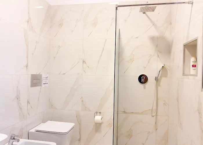 Experience At The New Bazaar